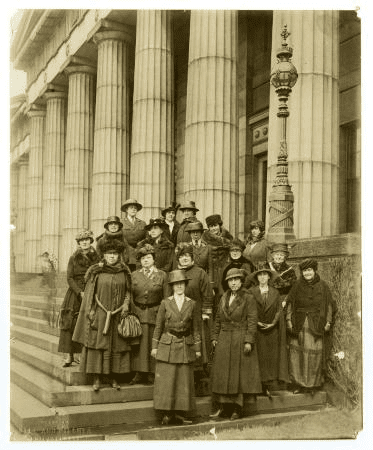 A historical photo of a parade in Philadelphia during WWI.